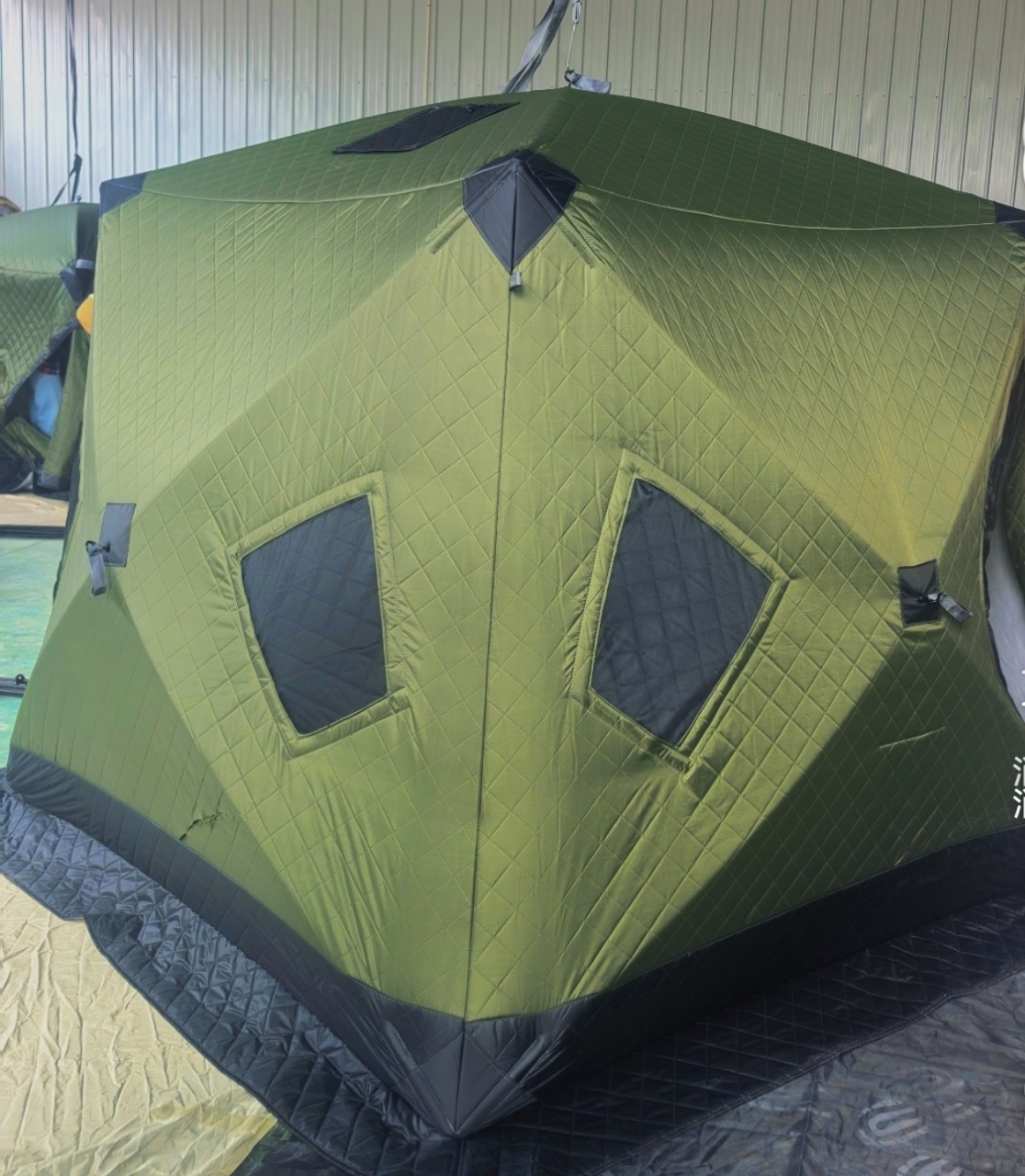 Tenda de Pesca de Inverno com  - Fishing Equipment You Need avaliação e preço